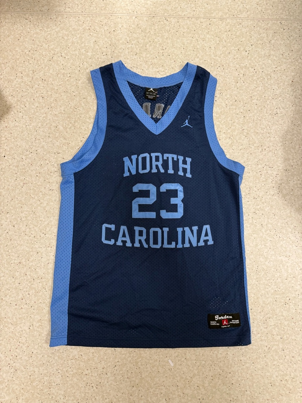 Micheal Jordan Navy Carolina Blue North Carolina #23 Basketball Jersey - Medium